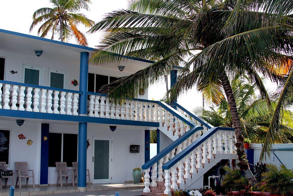 The Beach Guesthouse Pinones Exterior foto