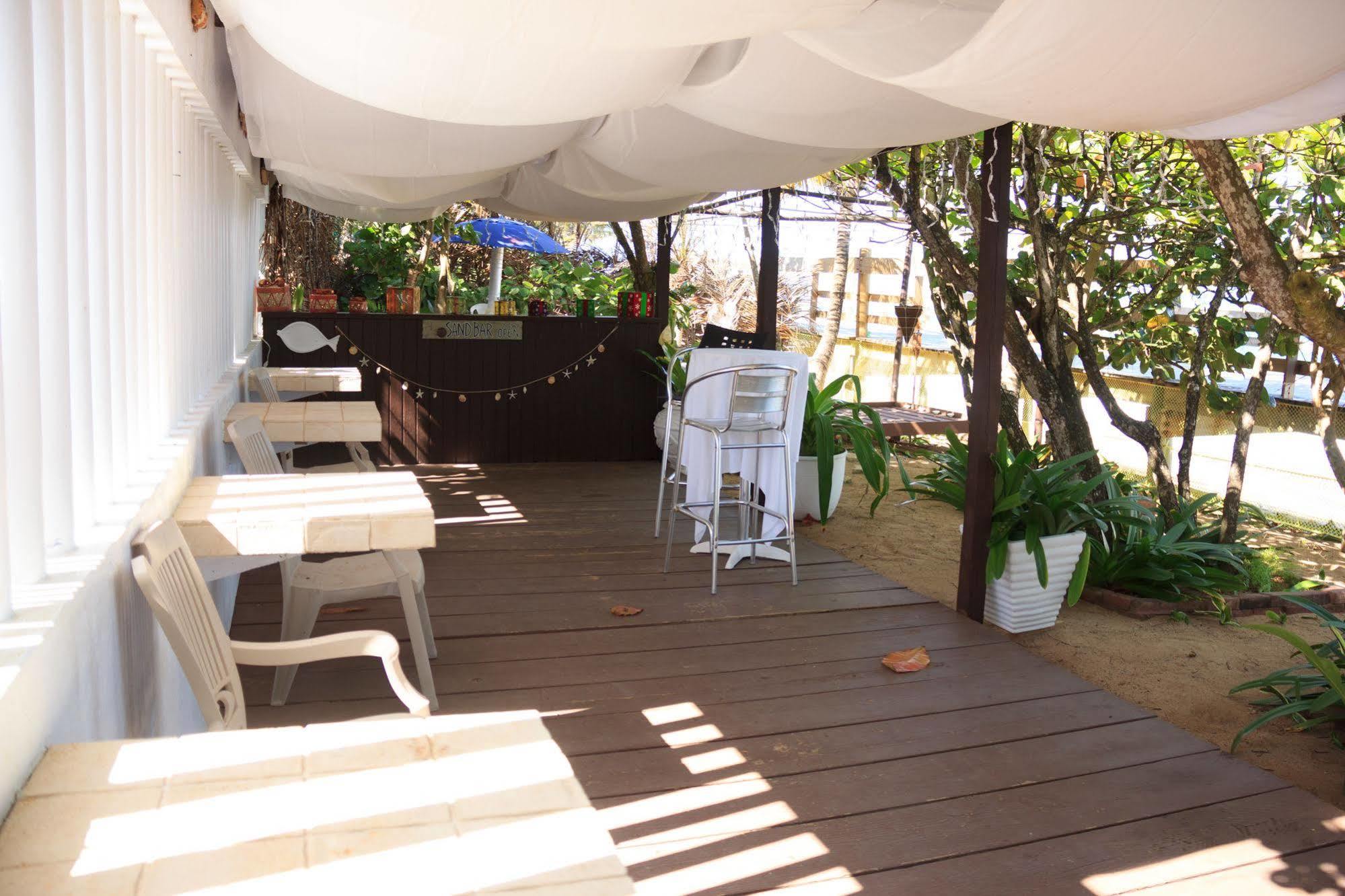 The Beach Guesthouse Pinones Exterior foto